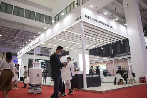 2021世界机器人大会圆满落幕 坎德拉科技携环卫、医疗及智慧电梯解决方案齐亮相